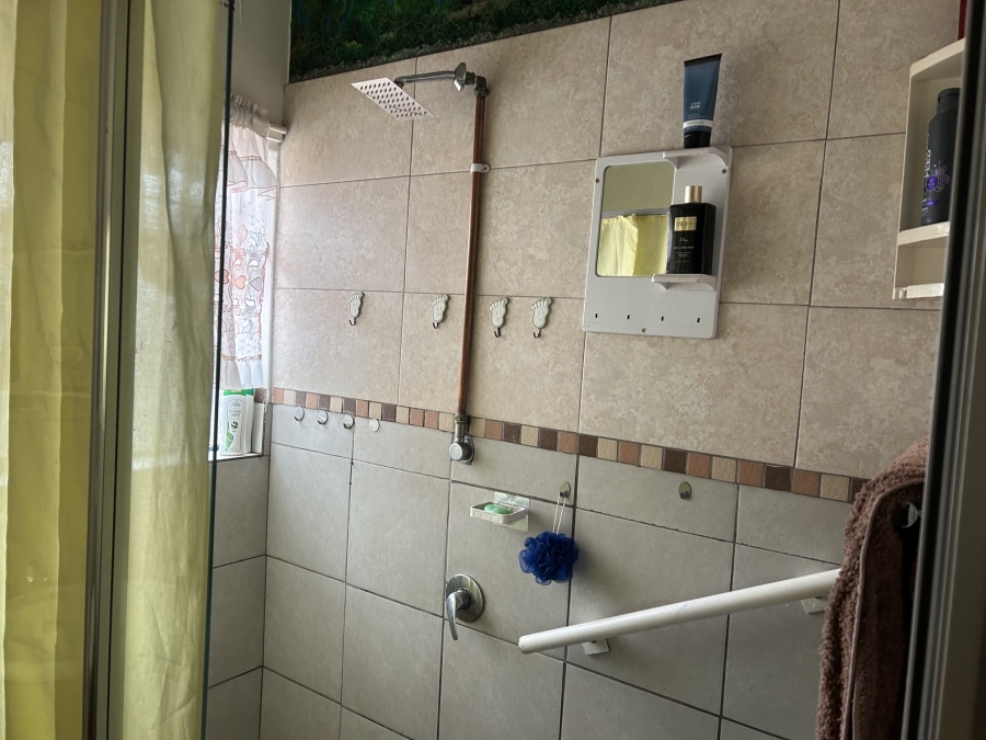 3 Bedroom Property for Sale in Vierfontein Free State